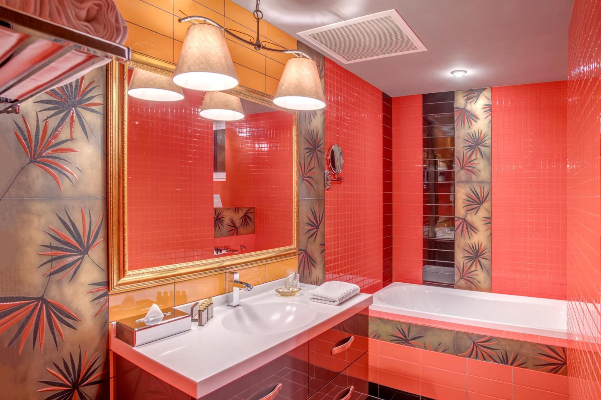 Simfonia Boutique Hotel Râmnicu Vâlcea Zewnętrze zdjęcie