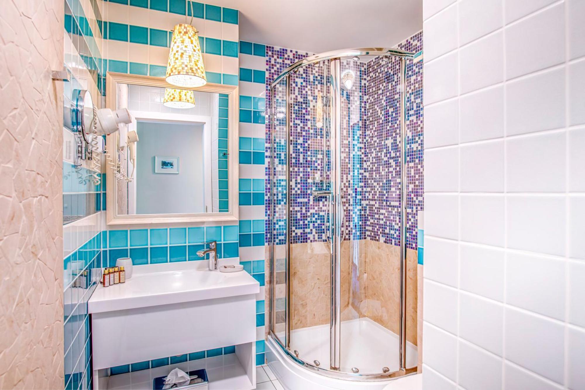 Simfonia Boutique Hotel Râmnicu Vâlcea Zewnętrze zdjęcie