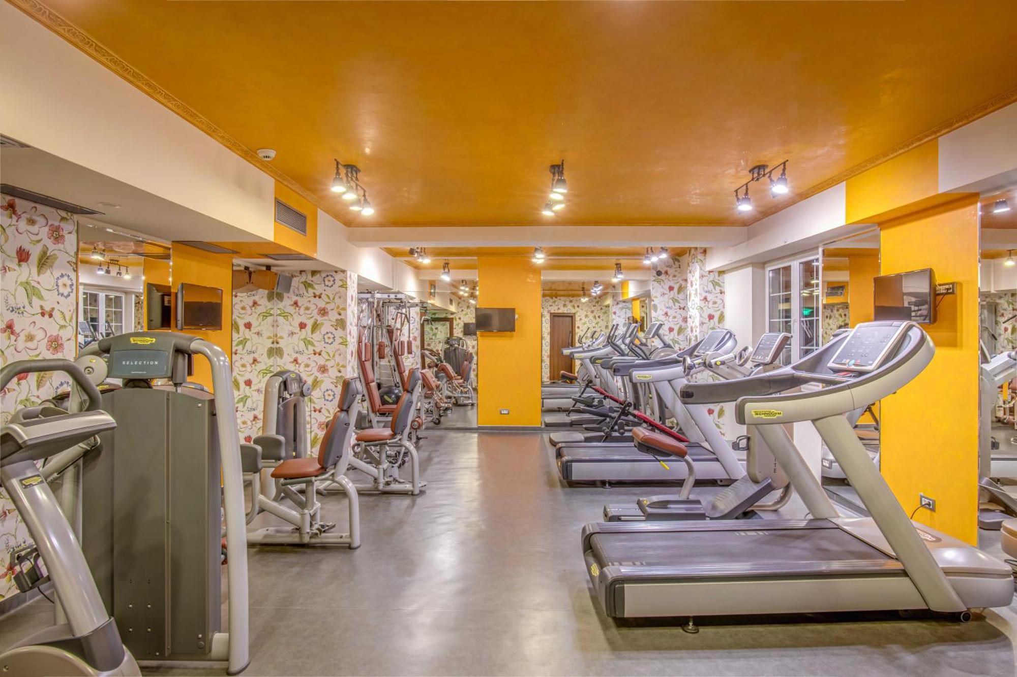 Simfonia Boutique Hotel Râmnicu Vâlcea Zewnętrze zdjęcie